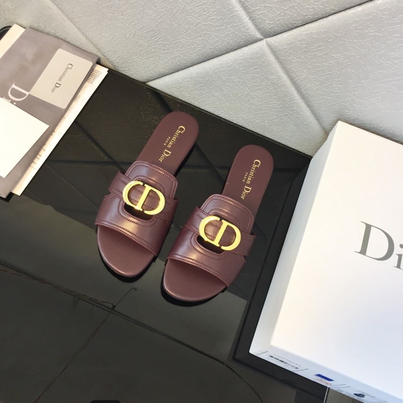ch**an D*or slippers